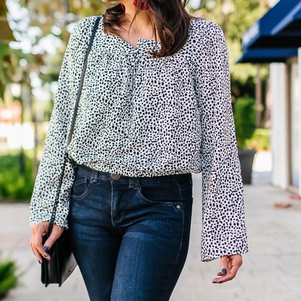 Express spotted button front bell sleeve banded waist top